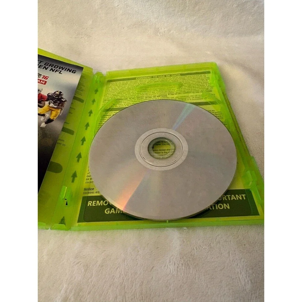 Microsoft XBox 360 MADDEN NFL 16 Video Game